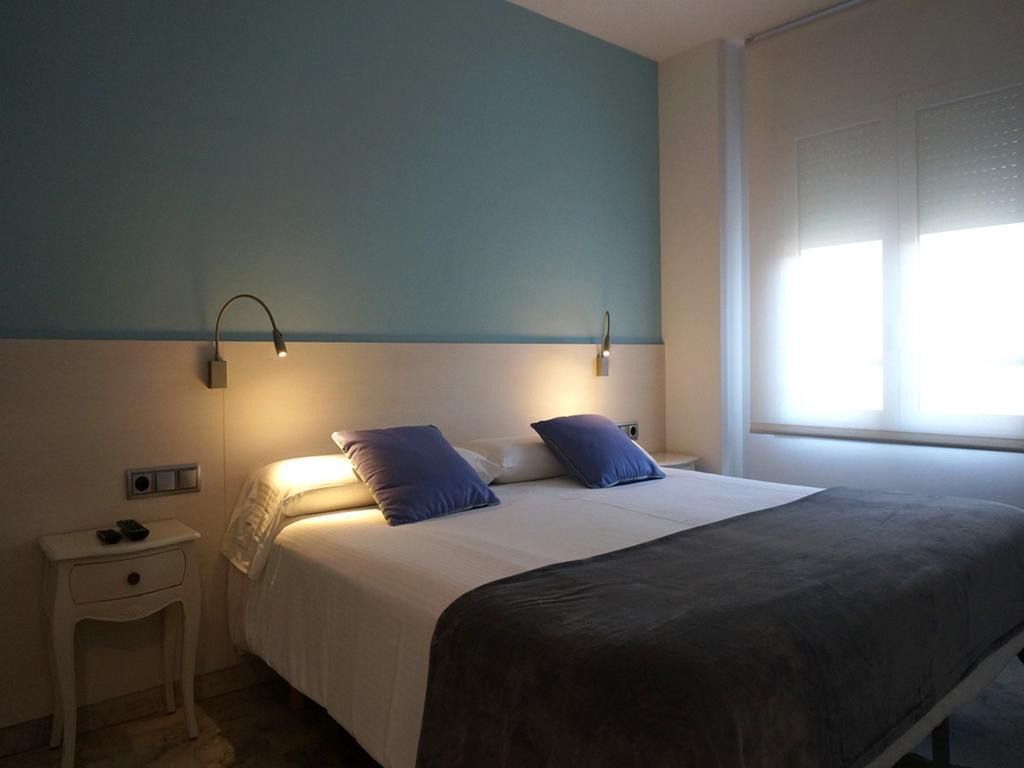 Llevant I Ponent Palamos Exterior photo